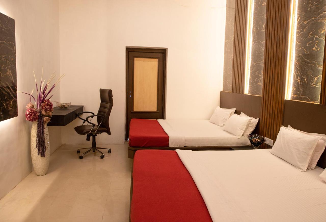 Empire Royale Hotel Mumbai Luaran gambar